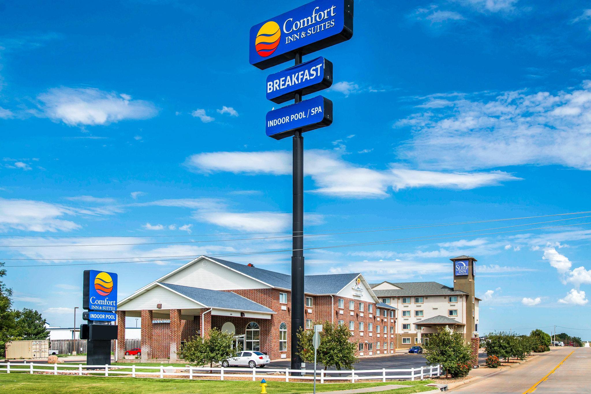Comfort Inn & Suites Hays I-70 Exteriér fotografie