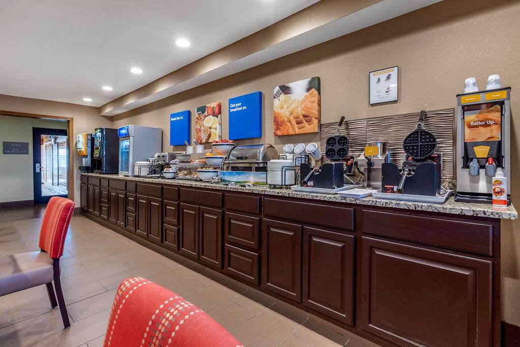 Comfort Inn & Suites Hays I-70 Restaurace fotografie